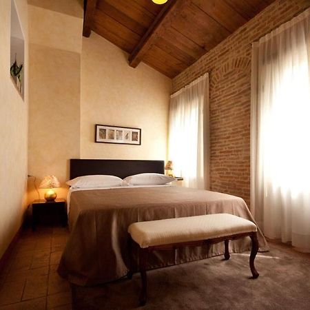 Residenza I Platani Villa ซานตาคันเจโล ดิ โรมาญญา ภายนอก รูปภาพ