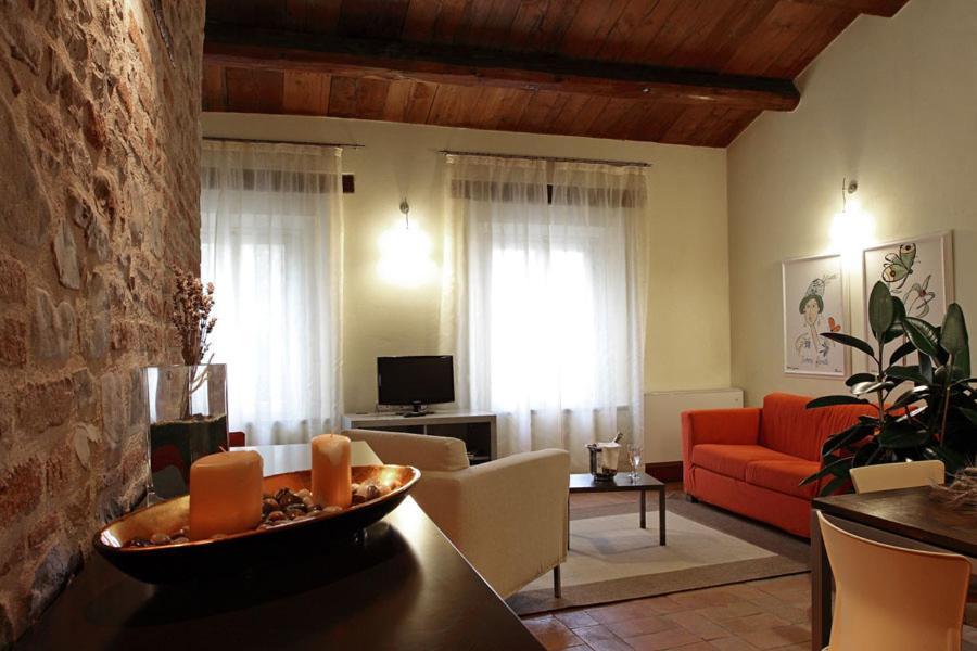 Residenza I Platani Villa ซานตาคันเจโล ดิ โรมาญญา ภายนอก รูปภาพ